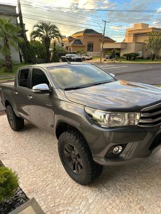TOYOTA HILUX 2.8 SRV 4X4 CD 16V DIESEL 4P AUTOMÁTICO